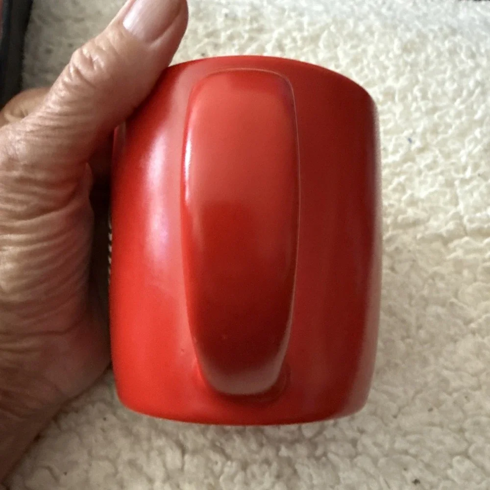 Starbucks Red Coffee Mug 2025 Ceramic Cup 11oz Classic Logo Mug